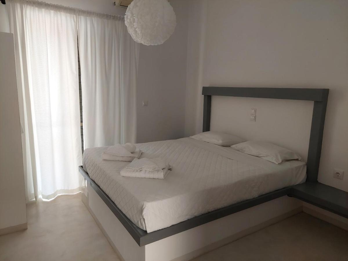 Golden Star Praxitelous Apartment Agia Marina  Luaran gambar