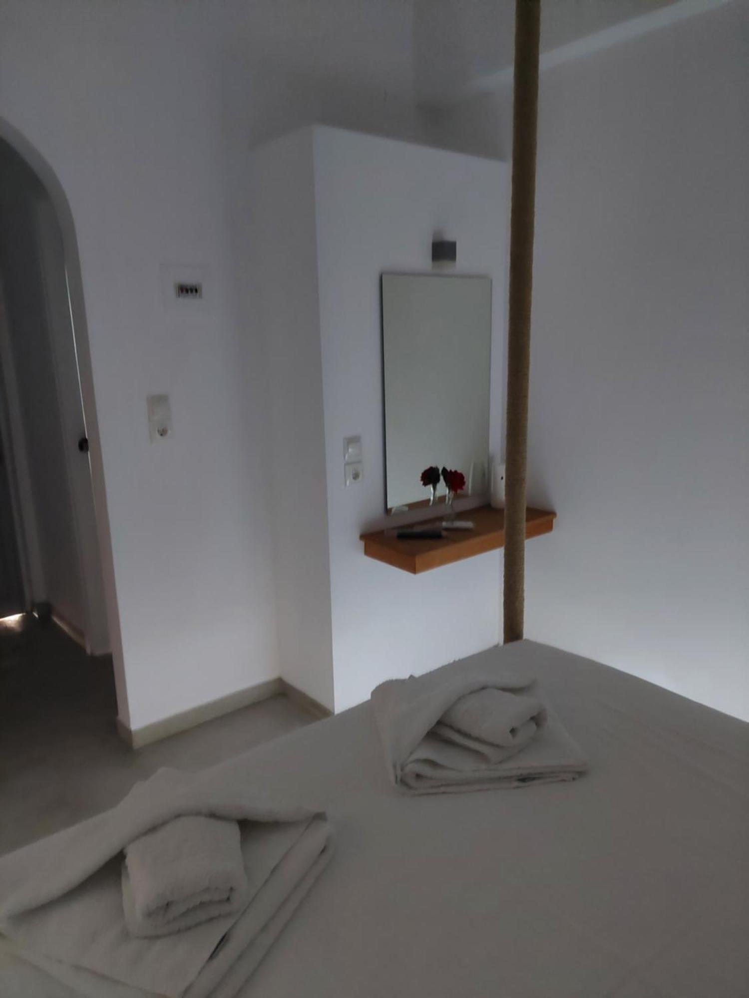 Golden Star Praxitelous Apartment Agia Marina  Luaran gambar