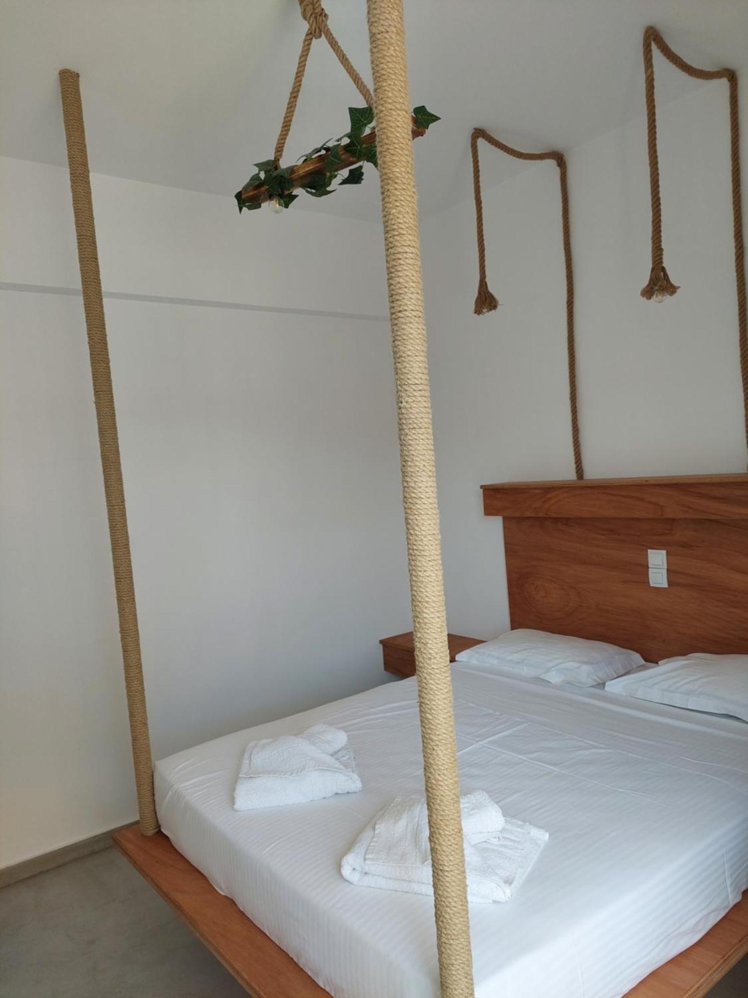 Golden Star Praxitelous Apartment Agia Marina  Luaran gambar