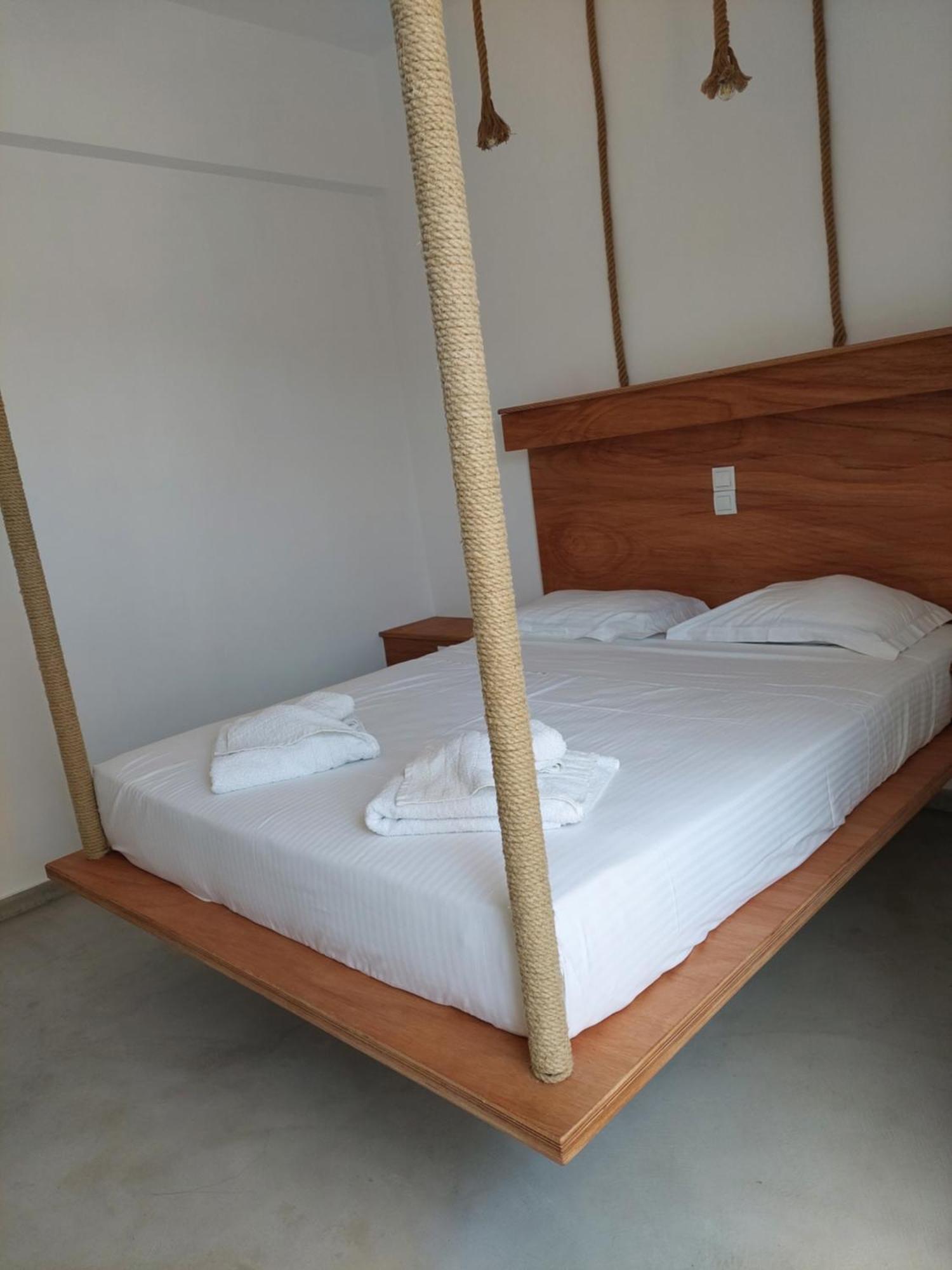 Golden Star Praxitelous Apartment Agia Marina  Luaran gambar